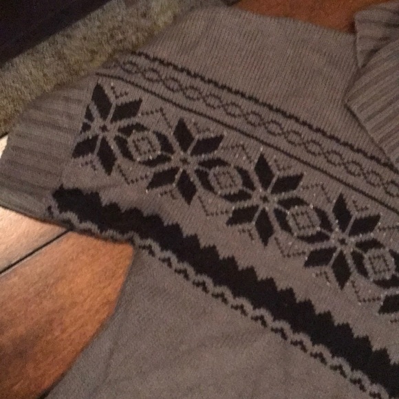 Women’s sweater - Picture 4 of 8